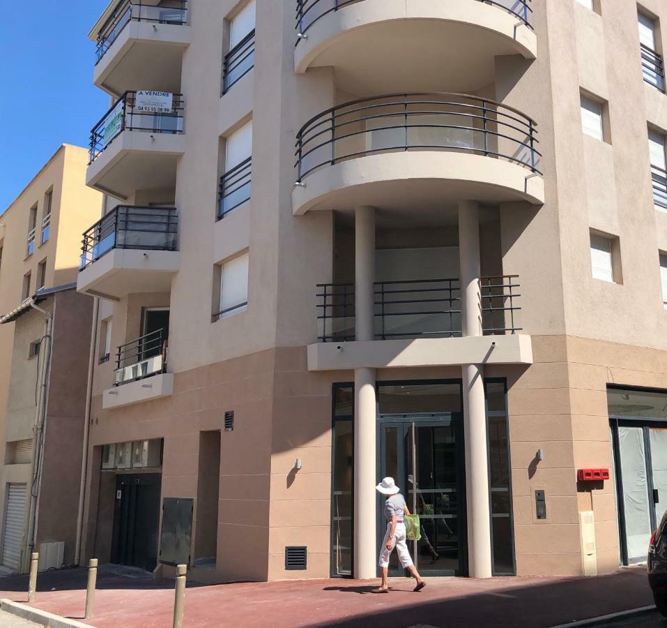 Apartmán Appt Moderne Vieil Antibes 3 Piec Exteriér fotografie